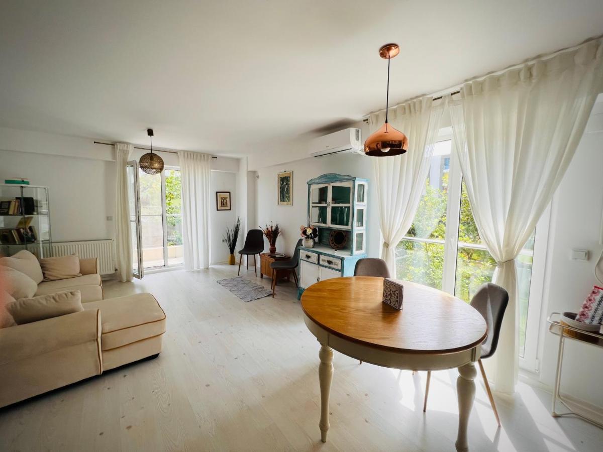 The Airport Loft Apartment Otopeni Exterior photo
