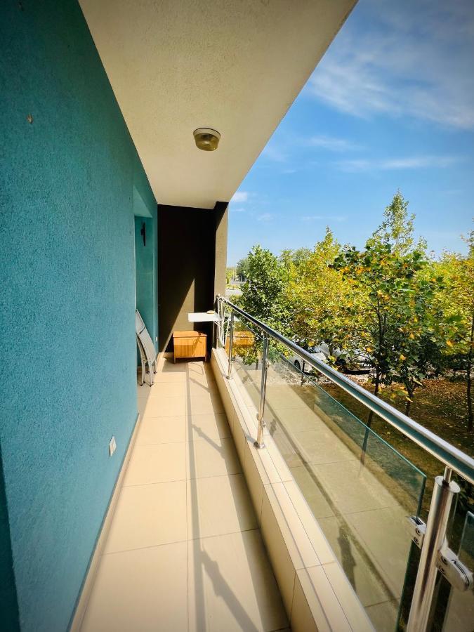 The Airport Loft Apartment Otopeni Exterior photo